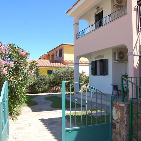 Via Costantino Apartment Budoni Luaran gambar